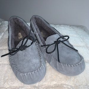 Ugg Dakota slippers